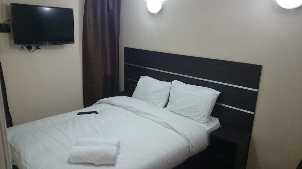 New Globe Hotel Лондон Экстерьер фото