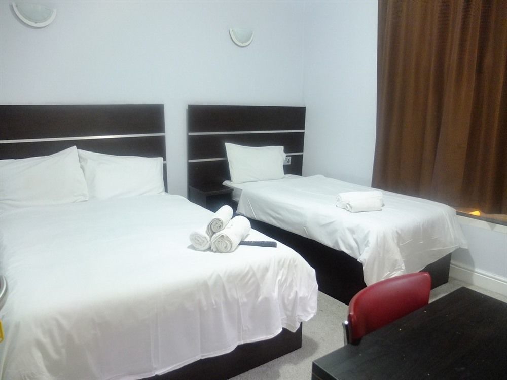 New Globe Hotel Лондон Экстерьер фото